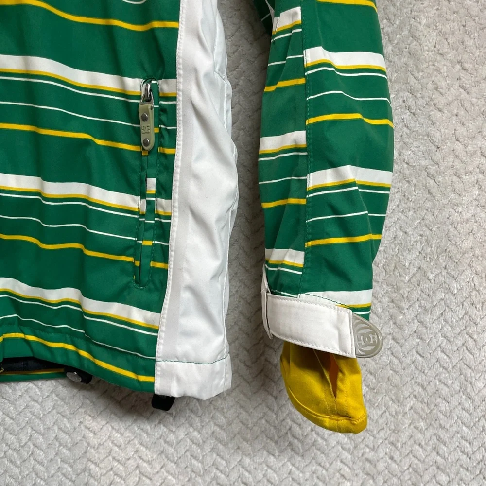 Vintage Y2K DC Boys Green Yellow Striped Snowboard Streetwear Jacket Size Medium
